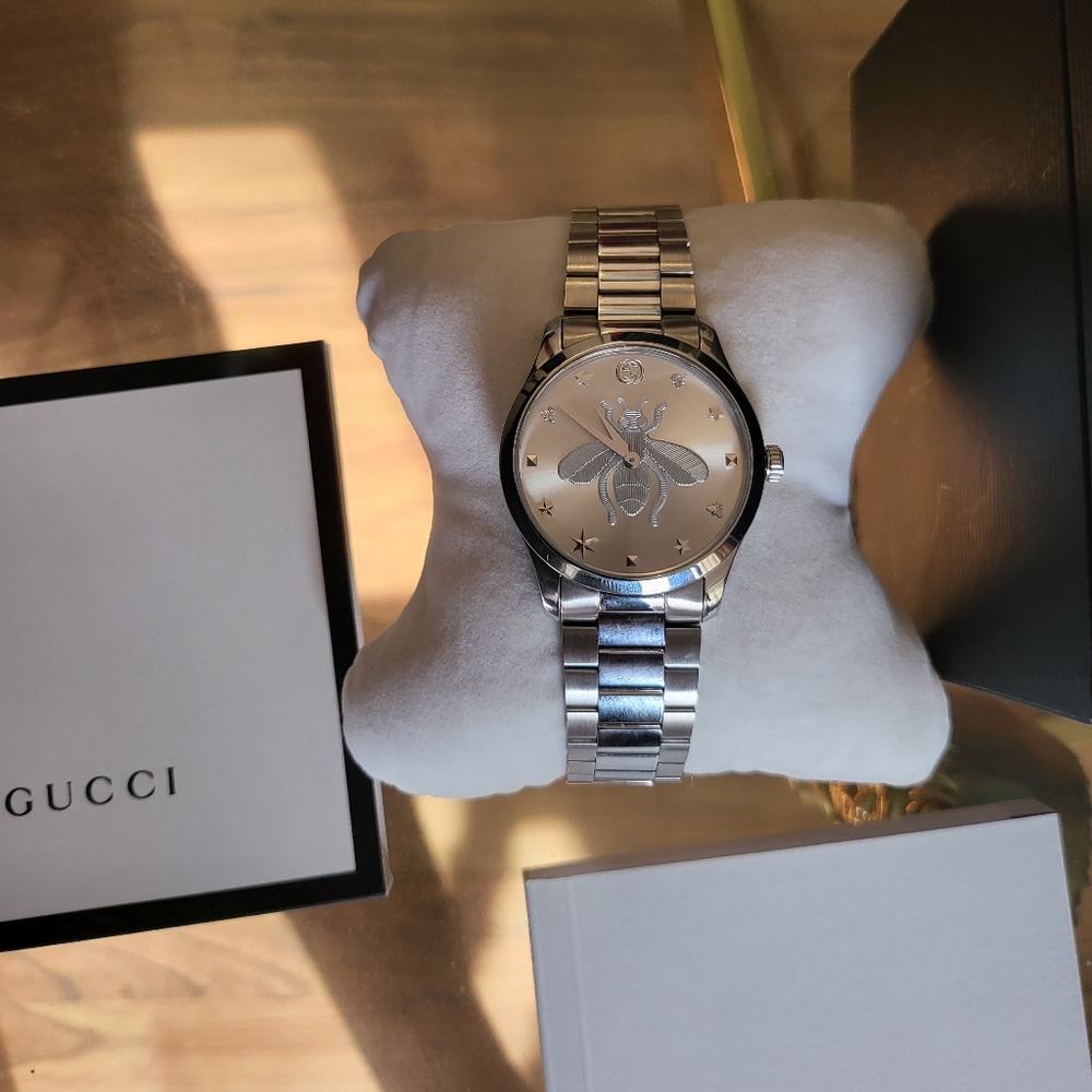 Authentic Gucci Bee Watch 38MM - Picture 2 of 11